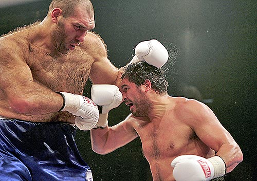 Valuev_Boxer.jpg