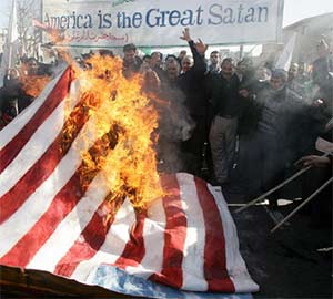 IRanians burn US flag